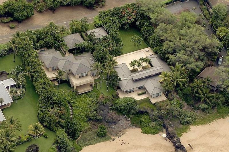 Home on Maui sold for 42 million